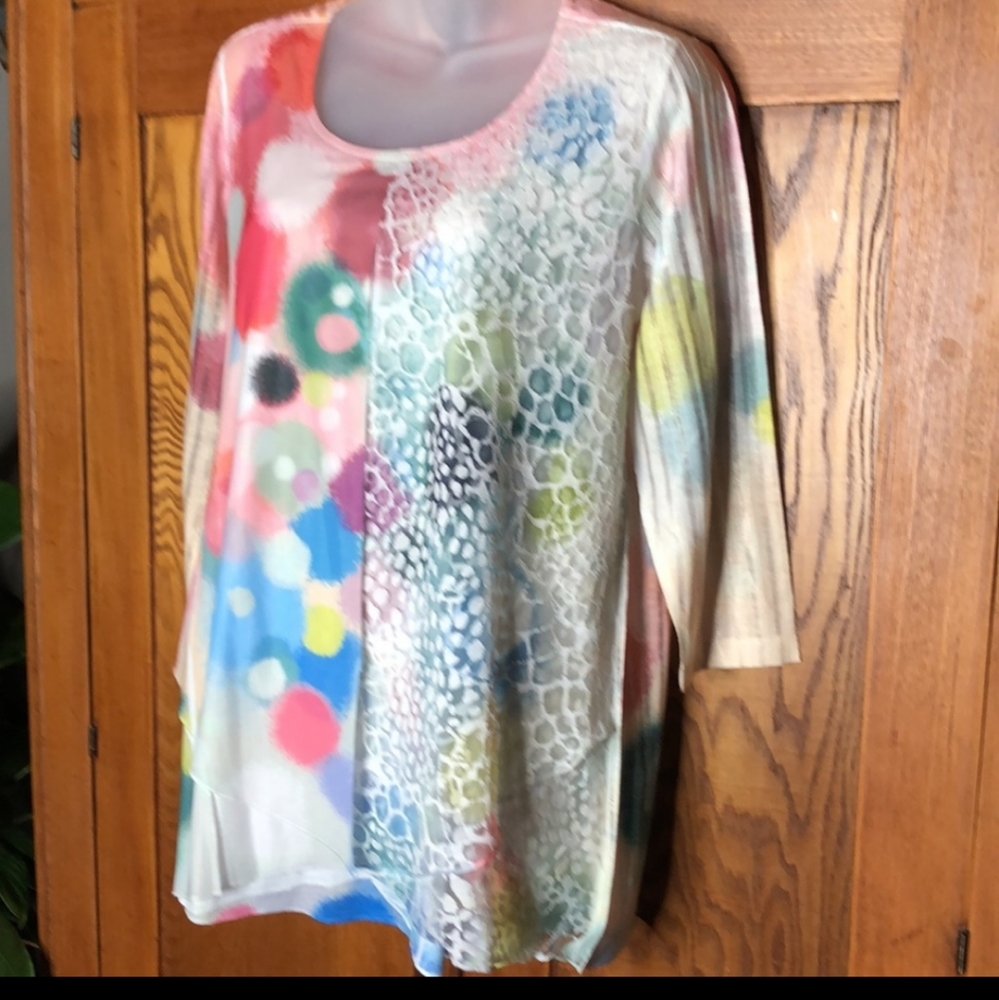 Ali Miles Top. Pretty Summer Top. Medium.